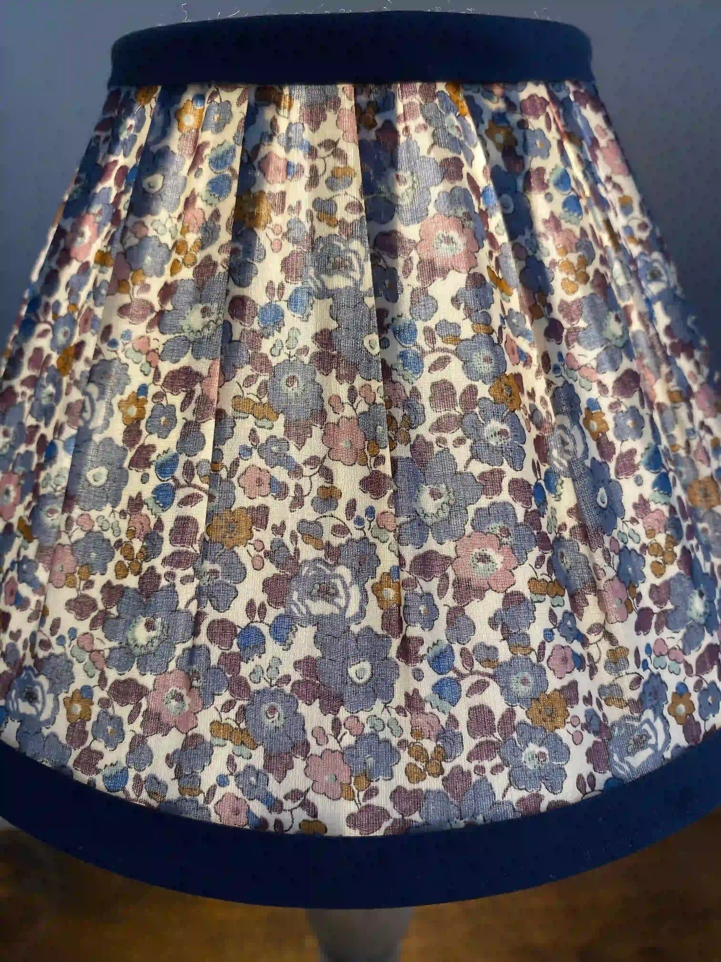 Abat-jour liberty bleu gris et rose