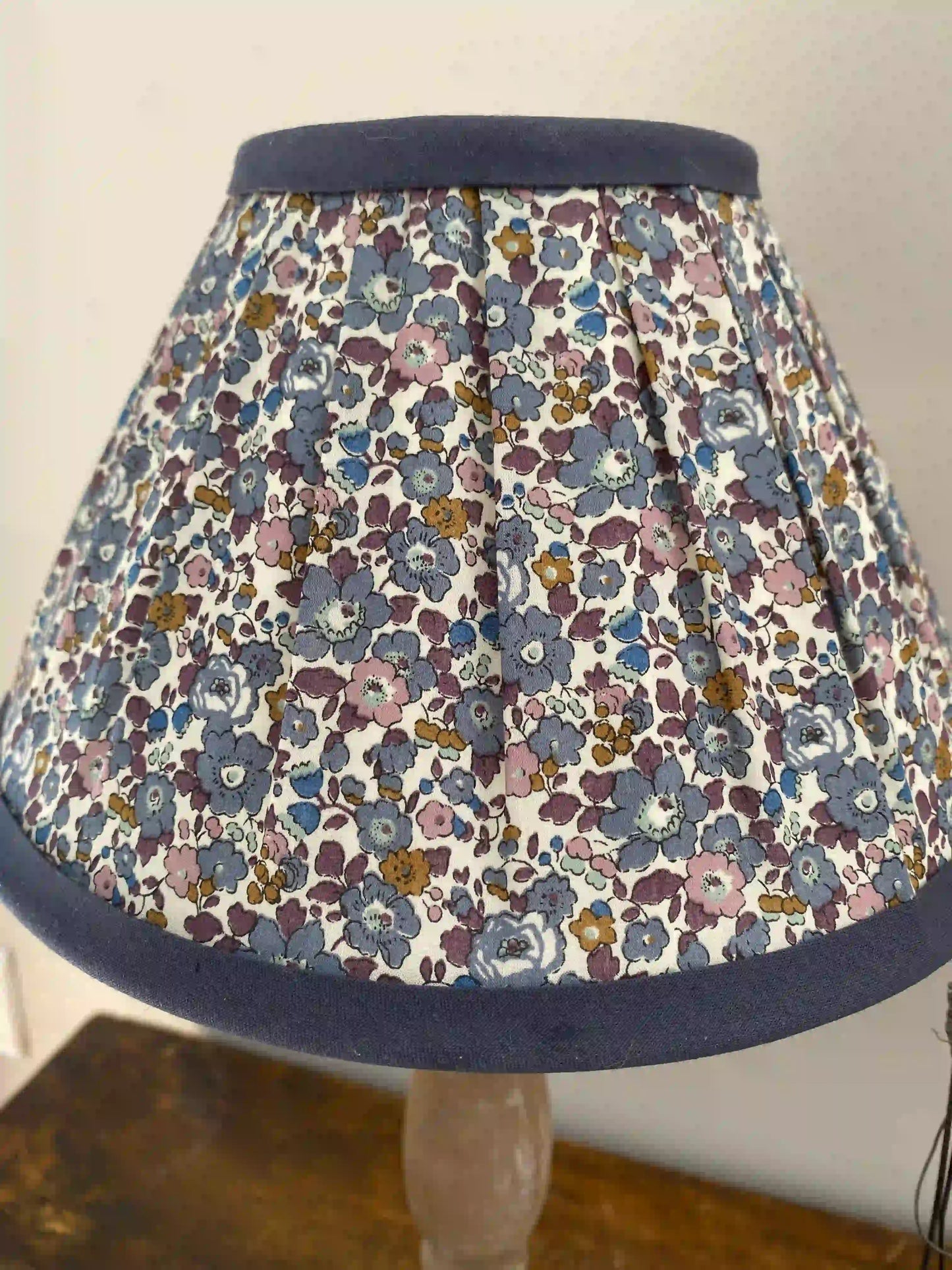 Abat-jour liberty bleu gris et rose