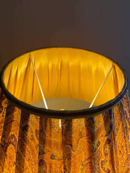 Abat-jour en cachemire moutarde