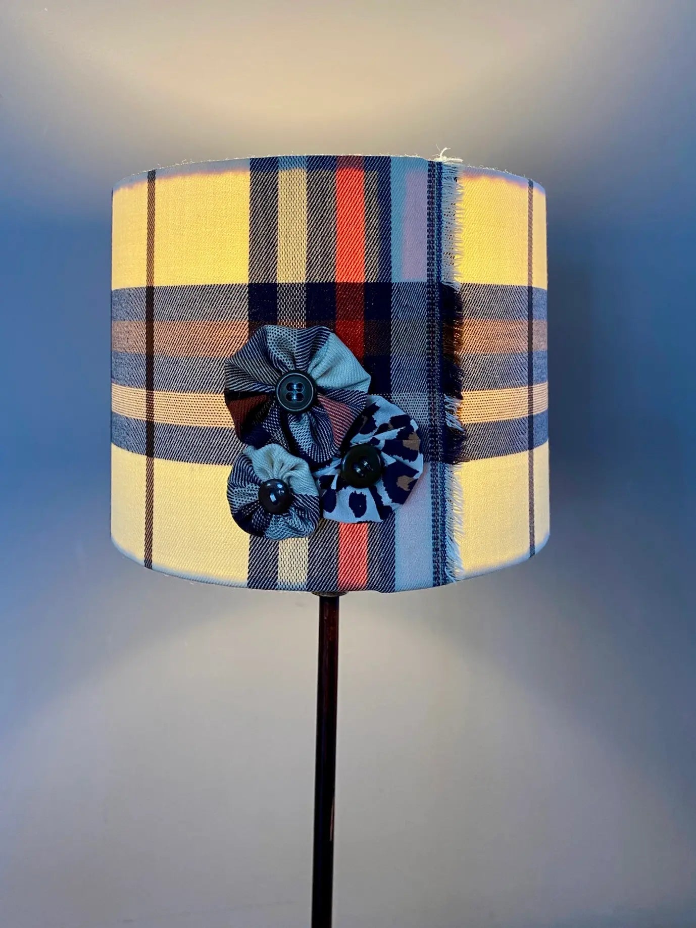 Abat-jour tartan - C’est pas Versailles ici !